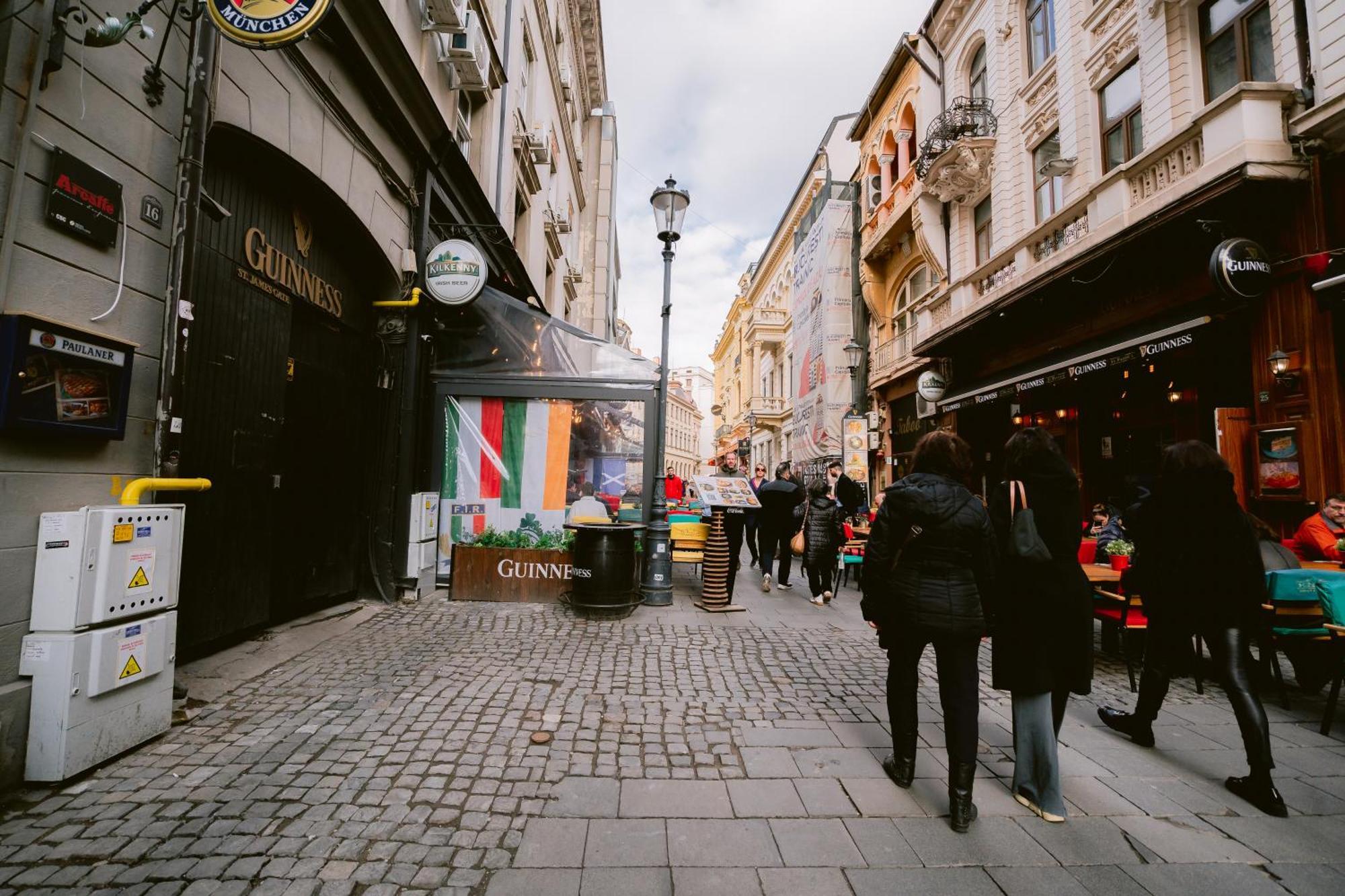 Historic Bucharest Hideway Apartment ภายนอก รูปภาพ